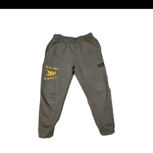 Project Rock Veterans Day Moss Green Joggers Mens Medium 1386923 - Picture 2 of 8